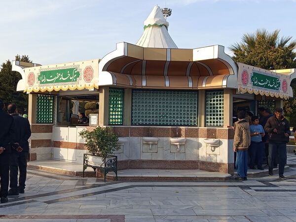 تبرک خانه حضرت رضا(ع) در کاشمر