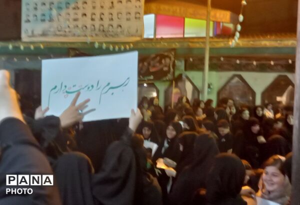 آسمان هم در کنار عاشقان رهبر شهید گریست