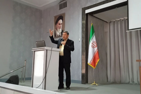 توانمندسازی مدیران مدارس زرقان در آغاز سال تحصیلی 