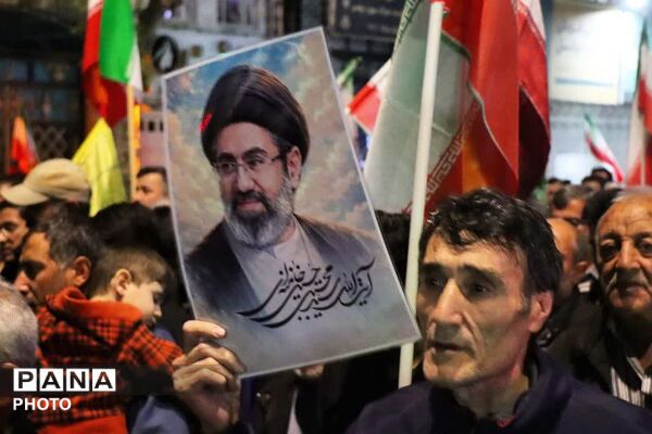 گرامیداشت چهلمین روز شهادت رهبر شهید و دانش‌آموزان میناب در باقرشهر 