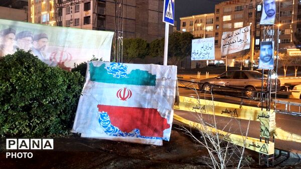 گذری بر اجتماعات شبانه میدان ولیعصر الهیه مشهد