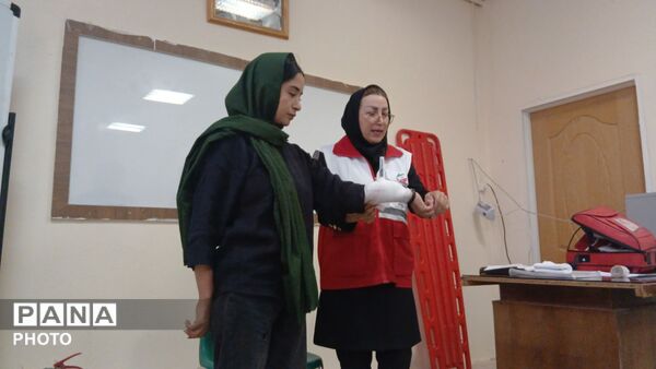 آموزش کمک های اولیه در شهرستان تویسرکان