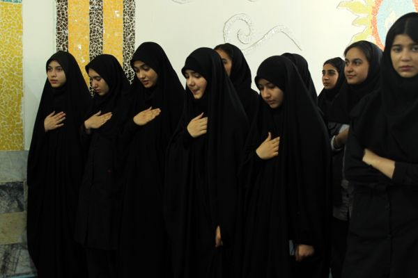 آغاز فعالیت‌های مهارت محور پایگاه تابستانی در دبیرستان توحید یک
