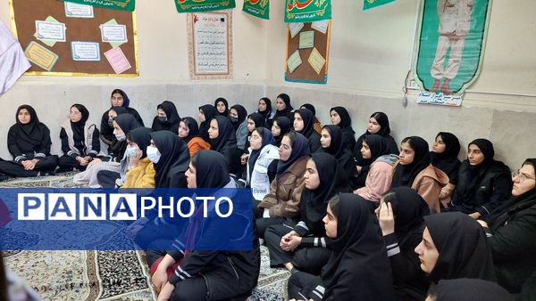 بازدید کارشناس ادبیات فارسی از مدرسه فاطمه الزهرا: تقویت پایه‌های ادبی در نسل آینده