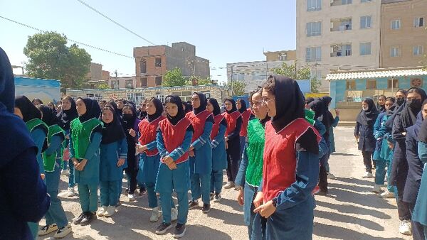 بازدید ارزیاب کشوری از مدارس تمام تشکیلاتی شیروان
