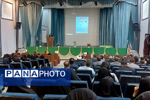 برگزاری همایش تخصصی تبیین برنامه‌ها و طرح‌های حوزه معاونت پرورشی اداره آموزش و پرورش کهریزک 