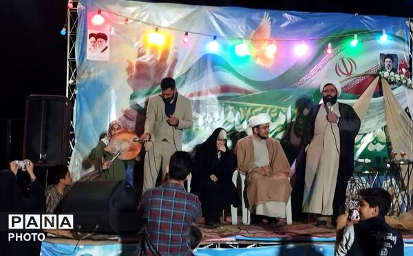 پیوند عشق و ایمان در دلِ جمعیت 