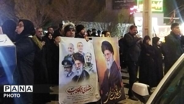قاب هایی از حضور-۱