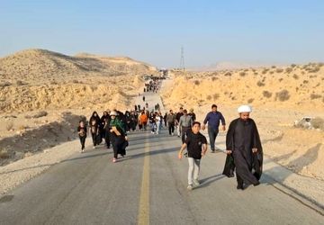  مراسم پیاده‌روی دلدادگان اربعین حسینی در جم 