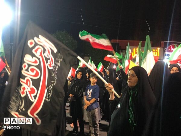 از تجمع تا ایستادگی؛ حضور مردم در چهارراه بعثت برای دفاع از ایران