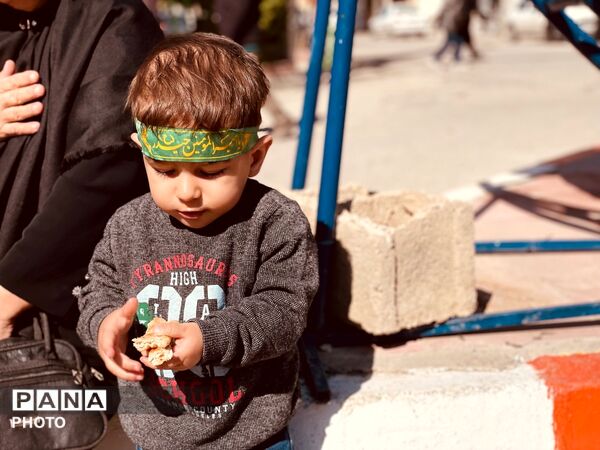 مردم گالیکش کفن پوش به میدان آمدند