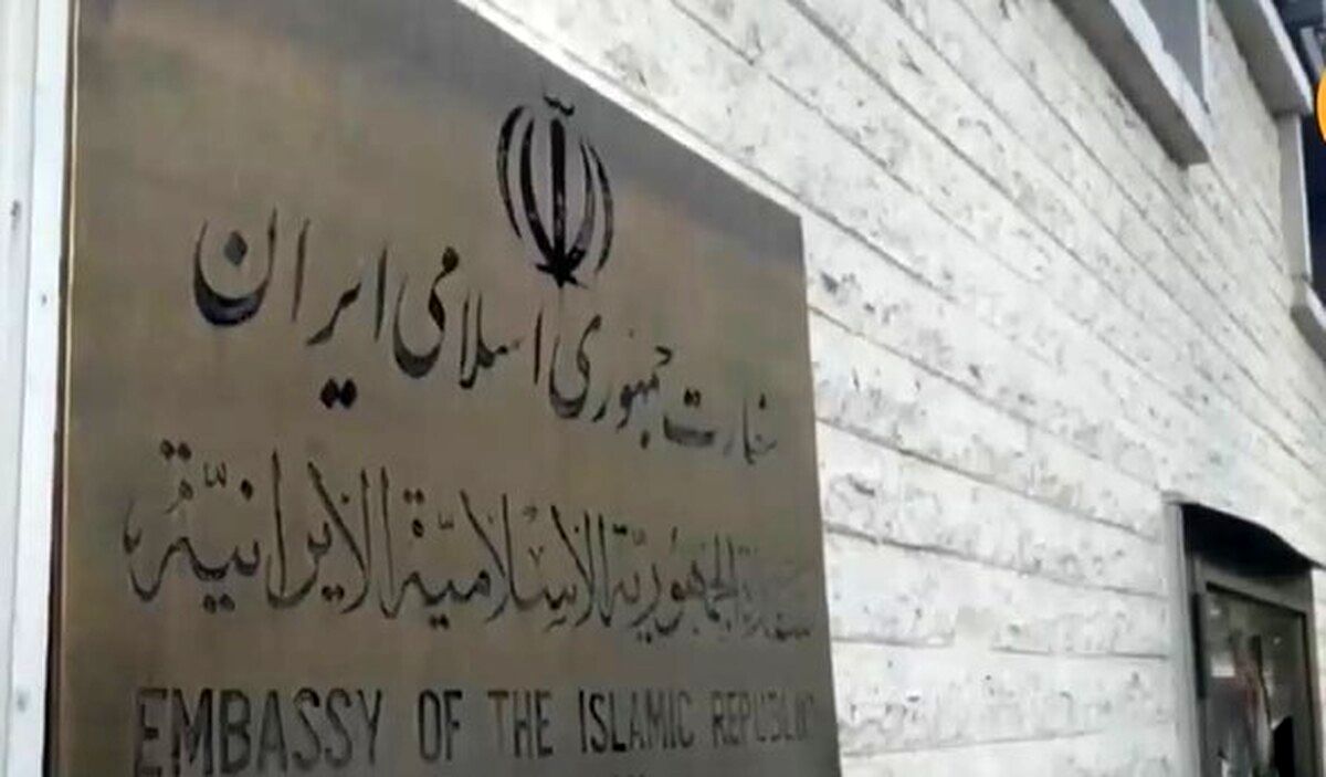 عناصر مسلح به سفارت ایران در دمشق تعرض کردند