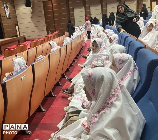 جشن تکلیف دختران ابتدایی عاطفه شهریار