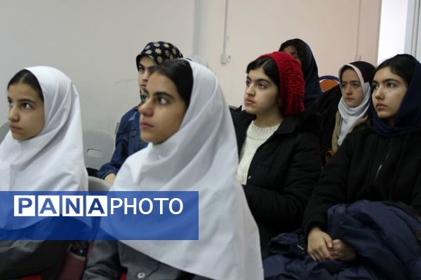 دوره آموزشی خبرنگاری و سواد رسانه ناحیه۲ زنجان