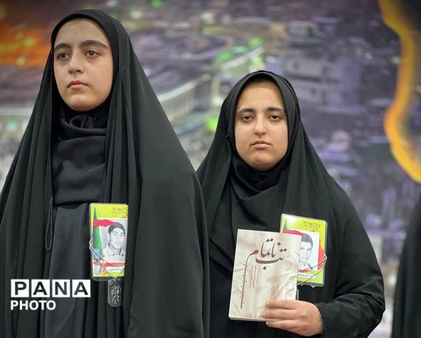  رقابت گروه‌های مدرسه‌ای برای صعود به مرحله استانی