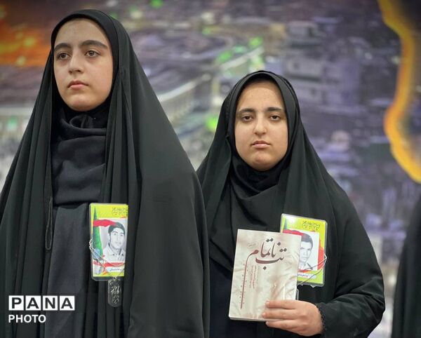  رقابت گروه‌های مدرسه‌ای برای صعود به مرحله استانی