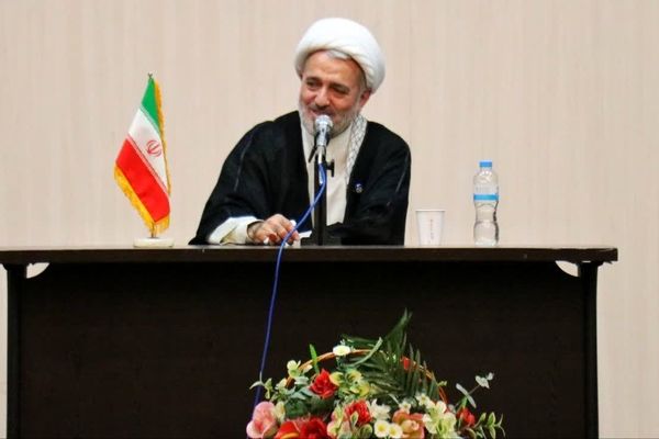 هیئت ها کانونی برای پیوند با امام زمان(عج) هستند