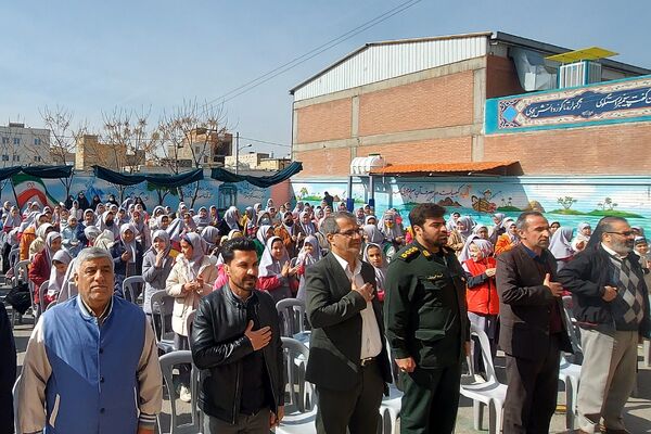 برگزاری جشن احسان و نیکوکاری در دبستان حکیم نظامی کهریزک 