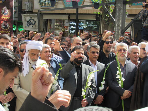 خروش بی‌نظیر سنندج در بدرقه شهید آسمانی رضا بسطامی