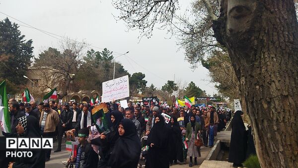 راهپیمایی قدس ، نماد مقاومت و وحدت ملت ایران و اسلامی ۲