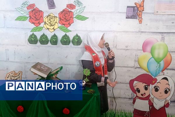 طرح "لاله‌های روشن"  در دبستان نجمه فیروزکوه 