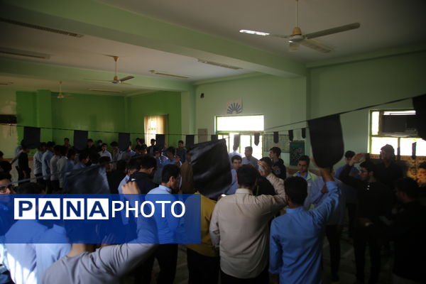 مراسم عزاداری ایام فاطمیه توسط دانش‌آموزان تنگستانی