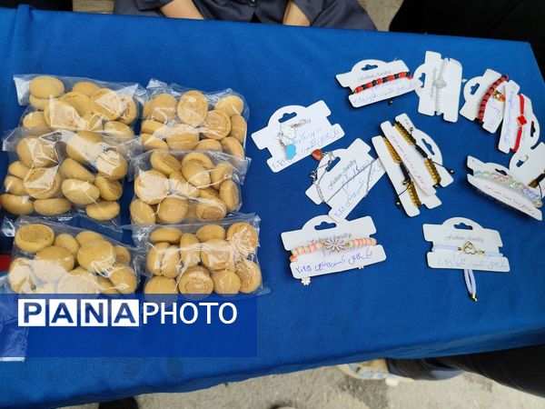 بازارچه کسب و کار در دبیرستان میرزا جعفر سروقد