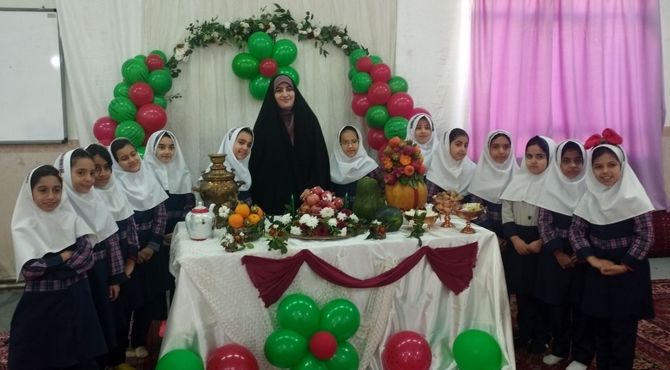 جشن یلدا در مدرسه پیروزی سمنان