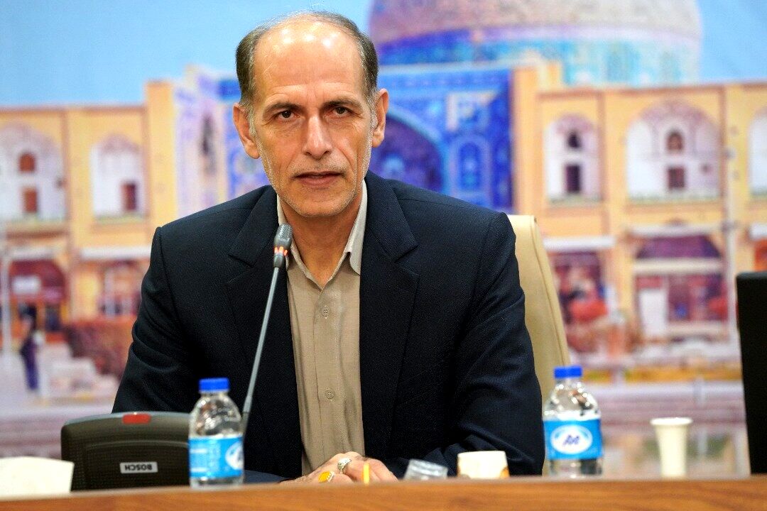 پیام تبریک مدیرکل آموزش‌وپرورش اصفهان به‌مناسبت فرا رسیدن سالروز تاسیس سازمان دانش‌آموزی
