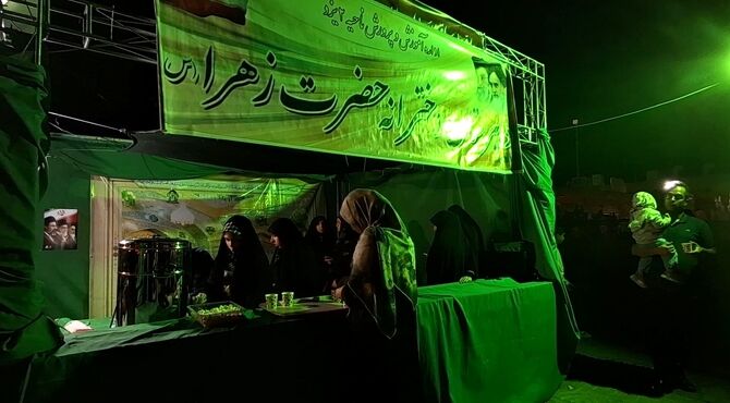 میزبانی مدرسه حضرت زهرا (س) یزد از موکب امام رضا (ع)