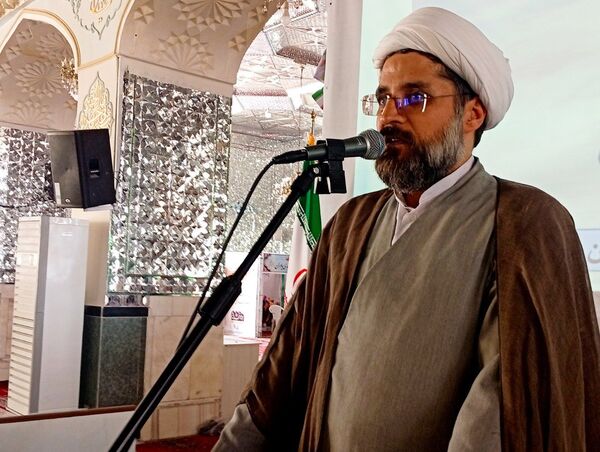 نماز جمعه در شهرستان کاشمر 