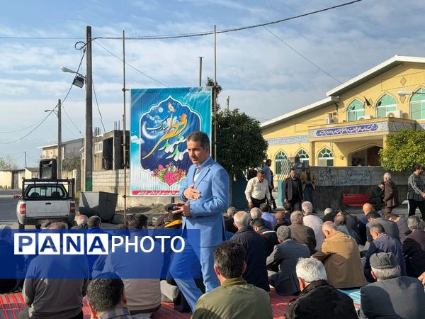 اقامه نماز عید فطر در ایزدشهر