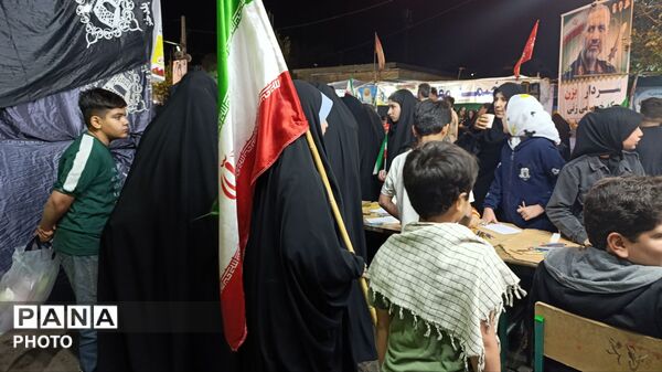 تجمع مردمی در پلدختر برای حمایت از ایران