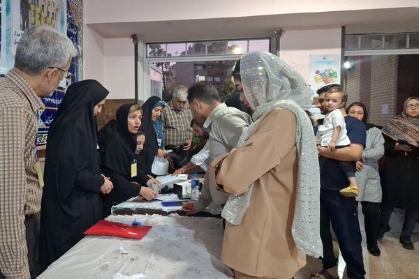 تجدید میثاق مردم شیراز به آرمان‌های انقلاب 