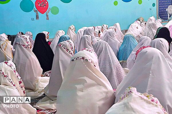صفی از آرامش در مدرسه صابران یک شهریار