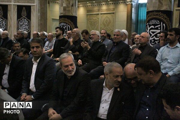 وداع با مادری که سه شهید پروراند و پس از سال ها فراق به آغوش فرزندانش بازگشت