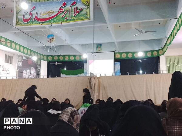  مراسم شب قدر در مسجد شهدای گمنام 