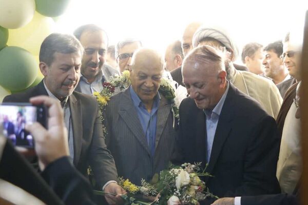 افتتاح و آغاز عملیات اجرایی ۵ پروژه آموزشی، ورزشی و درمانی در خمینی‌شهر