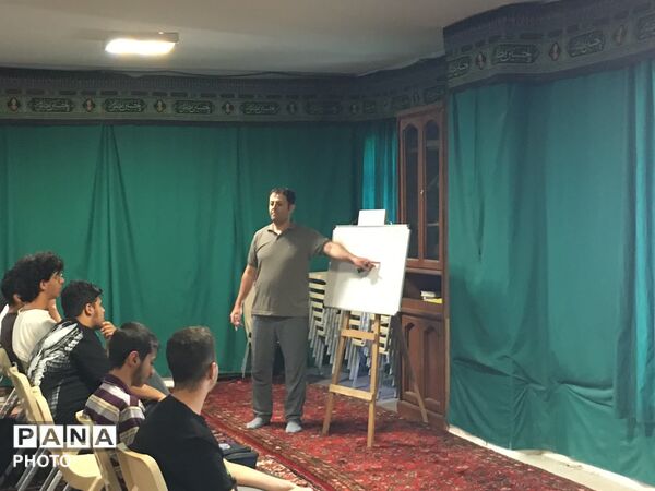 جهاد آموزش در حسینیه مکتب القرآن همدان