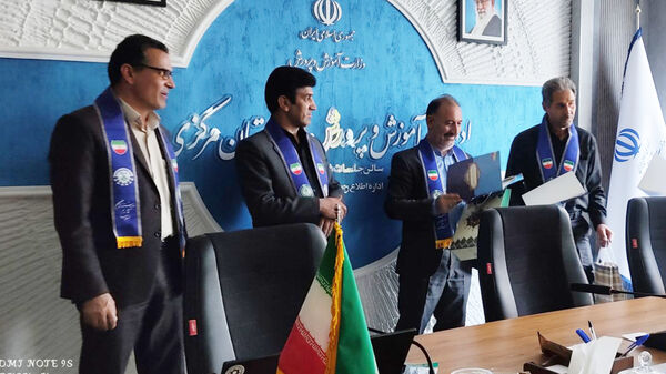 تجلیل از خبرنگاران برتر پانا استان مرکزی به مناسبت روز خبرنگار