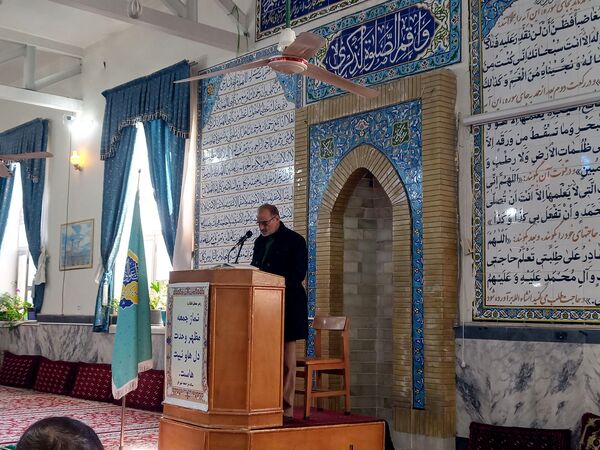 اولین نماز جمعه عبادی سیاسی  دی  ماه در شهر بار  
