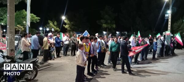 مردمانی میدان دار؛ جلوه‌ای از همبستگی در آغازین روزهای هفته وحدت در شهرستان رشتخوار