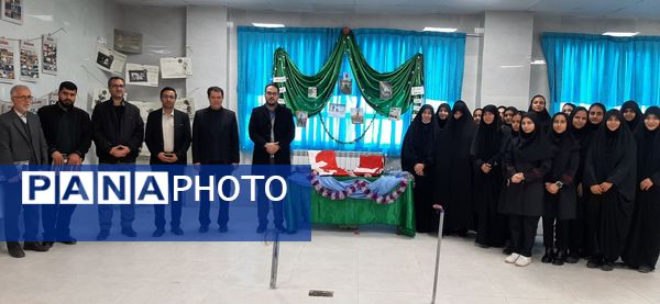 مدرسه انقلاب با روایت دانش‌آموزی در دبیرستان شاهد بنت‌الهدی 