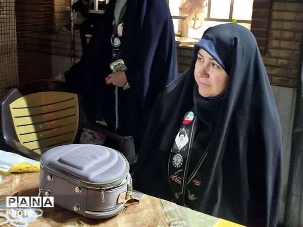 برپایی غرفه فرهنگی سازمان دانش‌آموزی در میدان المپیک