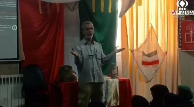  یادواره شهدا در مدرسه حانیه و مهدیه روستای صرم