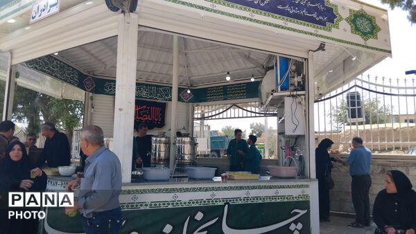 تجلی عشق در اربعین، از دهق تا کربلا 