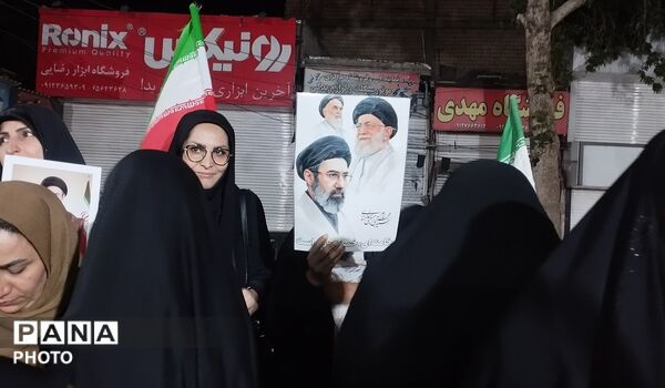 امیریه در هشتاد و هشتمین شبِ همدلی با نجوای امید و همبستگی در سکوتِ شهر غوغا کرد