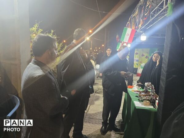 بازدید مدیرکل آموزش و پرورش استان از موکب‌های فرهنگیان و دانش‌آموزی ناحیه دو یزد