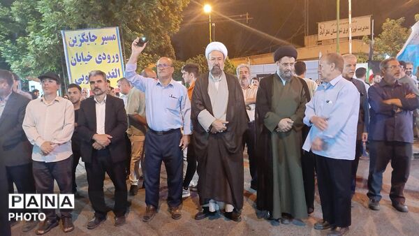 خیابان‌های نظرآباد زیر پرچم همبستگی مردم 