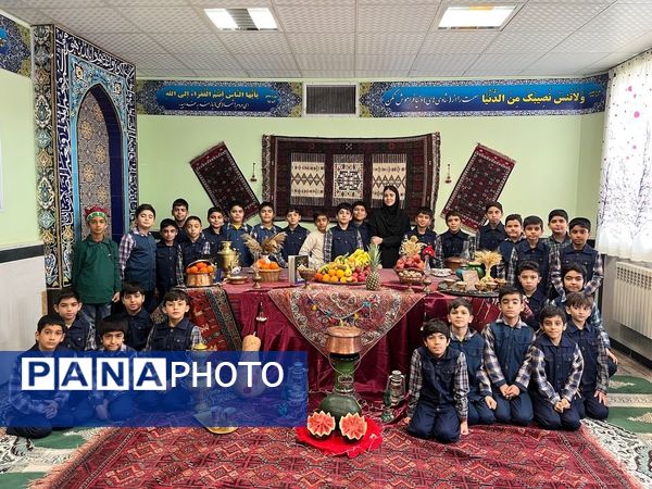 جشن یلدایی در مدرسه شهدای فرهنگی شهرستان شیروان